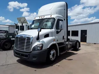 2019 FREIGHTLINER CASCADIA 113