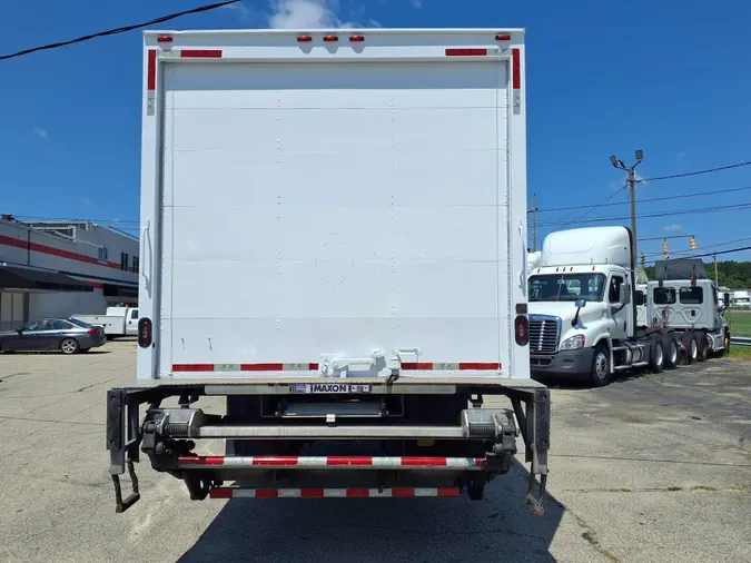 2019 FREIGHTLINER/MERCEDES M2 106