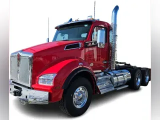 2026 Kenworth T880