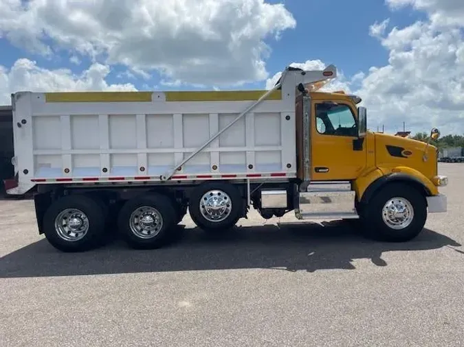 2017 Peterbilt 567