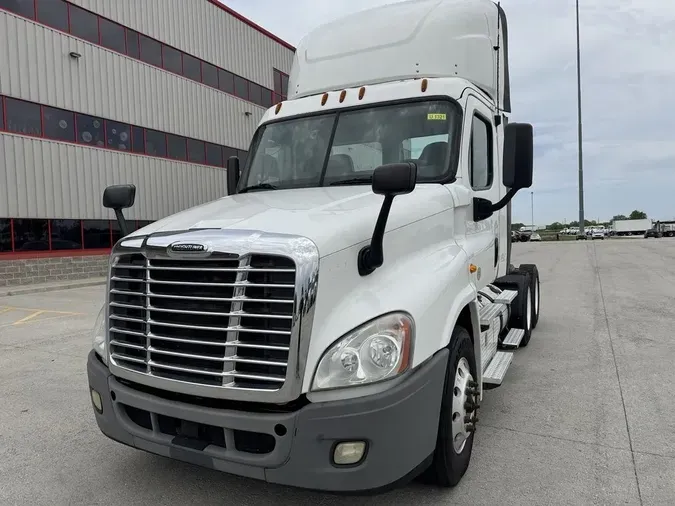2017 Freightliner Cascadia®867470cd40670a103455493f4ca2f42a