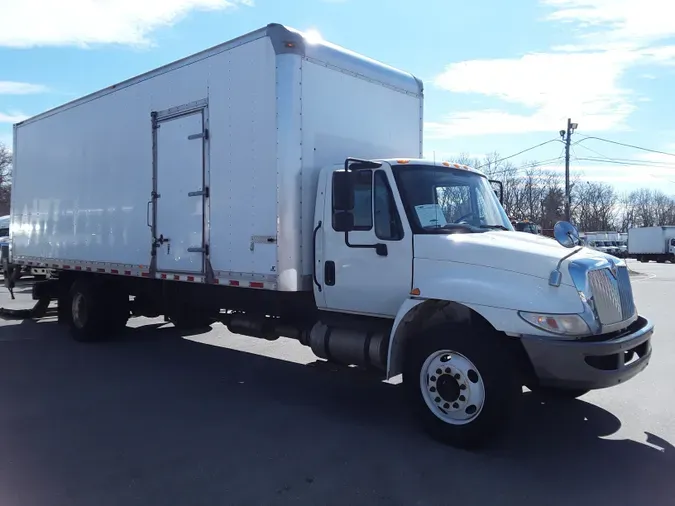 2017 NAVISTAR INTERNATIONAL 4300