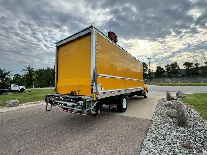 2019 Hino 268A