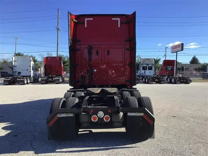 2021 FREIGHTLINER CASCADIA