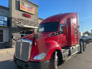 2022 Kenworth T680