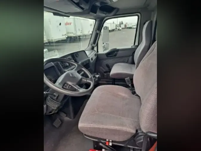 2020 NAVISTAR INTERNATIONAL MV607 (4X2)