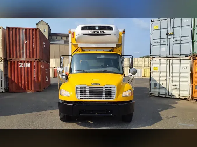 2021 FREIGHTLINER/MERCEDES M2 106