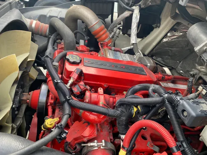 2017 NAVISTAR INTERNATIONAL 4300