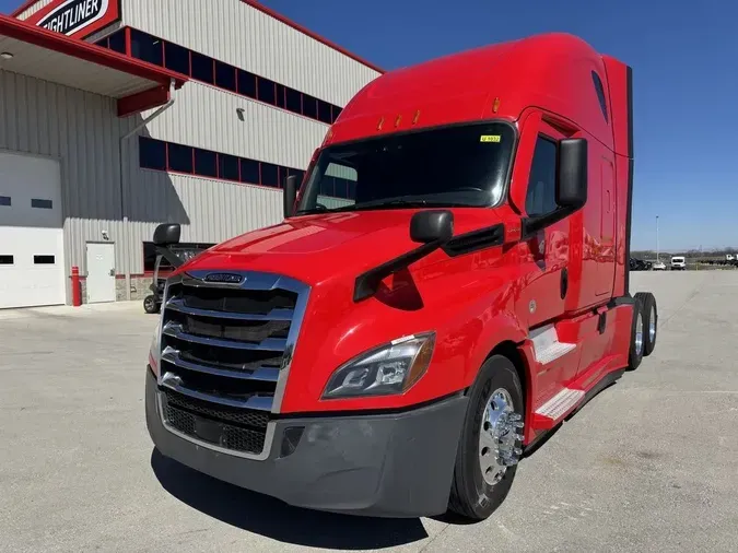 2021 Freightliner Cascadia&reg;