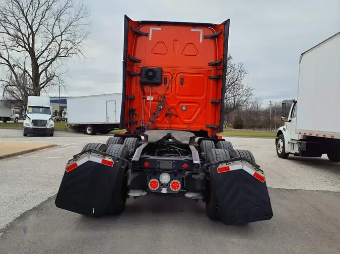 2020 FREIGHTLINER/MERCEDES NEW CASCADIA PX12664