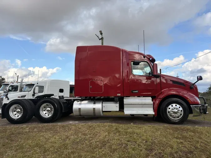 2022 Peterbilt 579