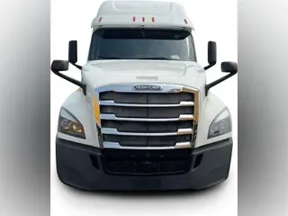 2020 Freightliner Cascadia