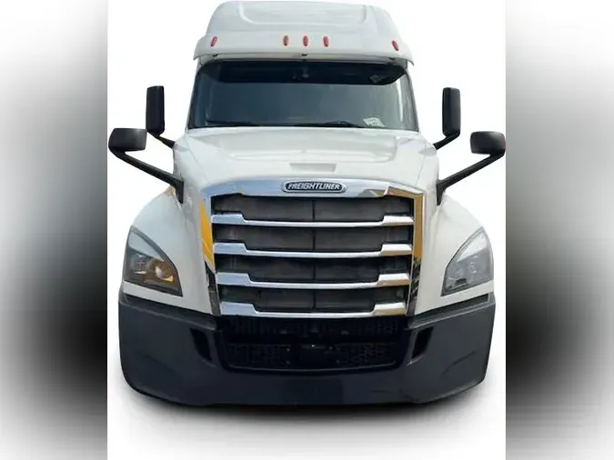 2020 Freightliner Cascadia8689f7381d50cb041ae41f9f17550937