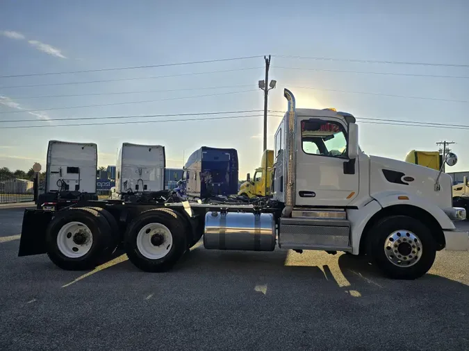 2020 Peterbilt 567