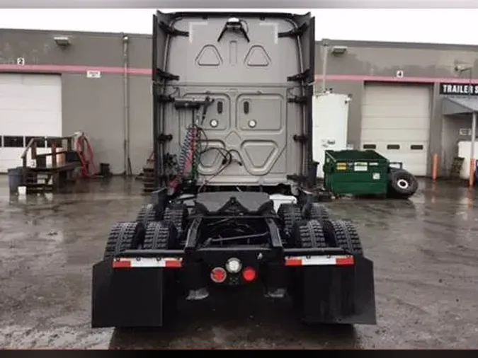 2018 Freightliner Cascadia