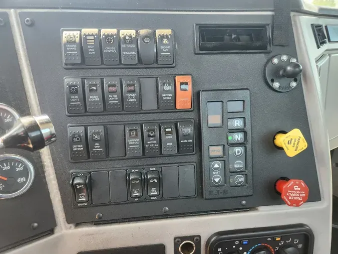 2019 WESTERN STAR 4700SF