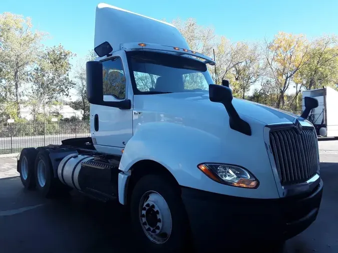 2018 NAVISTAR INTERNATIONAL LT625 DAYCAB T/A869ee2be49eb4e464db9a79f920385d0