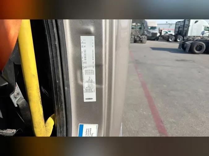 2023 Freightliner Cascadia 126