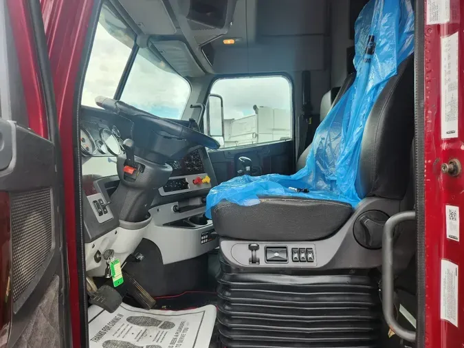 2018 FREIGHTLINER Coronado SD122