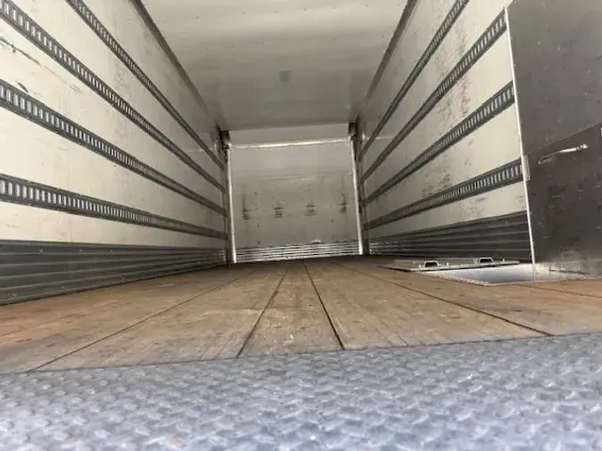 2020 Peterbilt 337