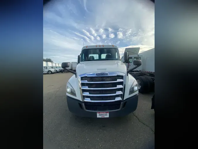 2019 FREIGHTLINER/MERCEDES NEW CASCADIA PX12664