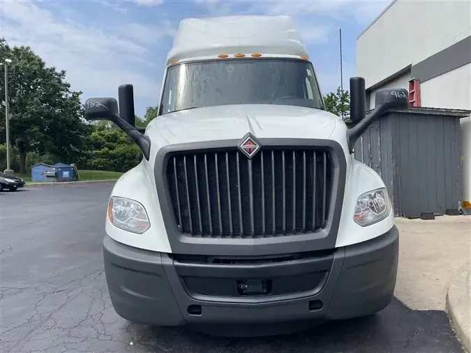 2022 INTERNATIONAL LT625