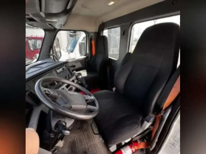 2019 FREIGHTLINER NEW CASCADIA PX12664