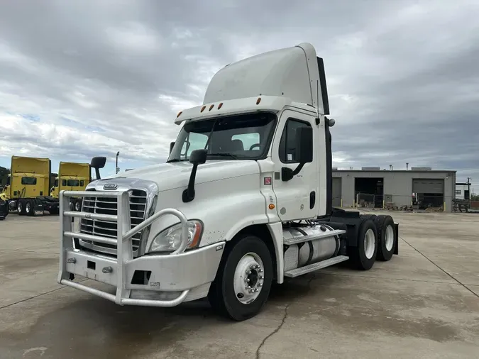 2015 Freightliner Cascadia