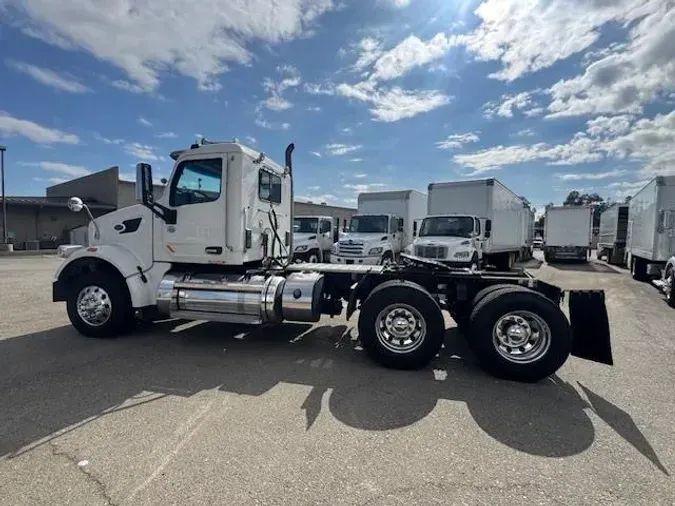 2019 Peterbilt 56786a8ced7e57b0a21903a91fd96b5ce32
