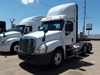 2018 FREIGHTLINER/MERCEDES CASCADIA 125