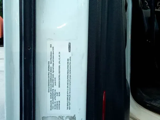 2021 Freightliner Cascadia 126