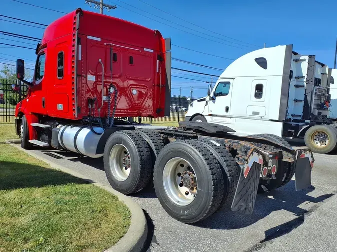 2019 FREIGHTLINER NEW CASCADIA PX12664