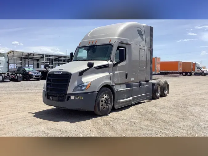 2021 Freightliner Cascadia