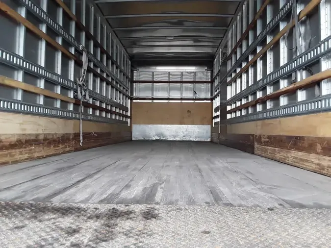 2019 FREIGHTLINER/MERCEDES M2 106