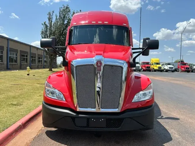2023 KENWORTH T680
