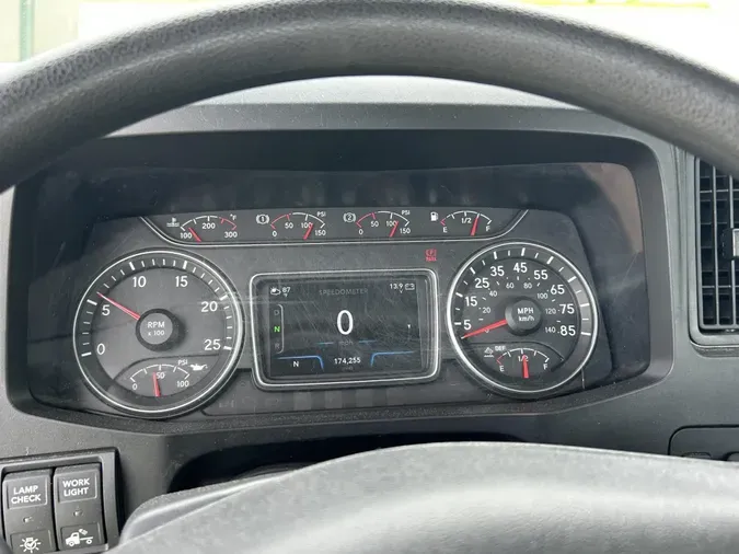 2023 International LT62586bcce826b1230759c95f7bf5e3e0289