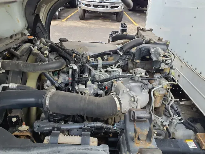 2019 ISUZU NPR HD