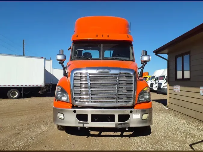 2018 FREIGHTLINER/MERCEDES CASCADIA 12586c1f017b4edc3985a10edcd94b26074