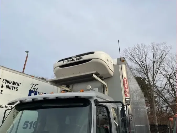 2017 FREIGHTLINER/MERCEDES M2 106