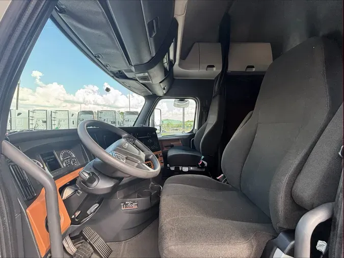 2022 Freightliner CA126SLP86c27338eeb7838f0602a36aeb7952b1