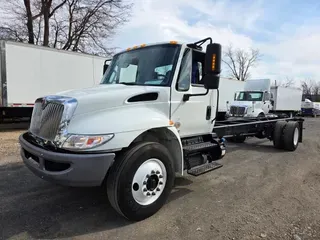 2019 NAVISTAR INTERNATIONAL 4300