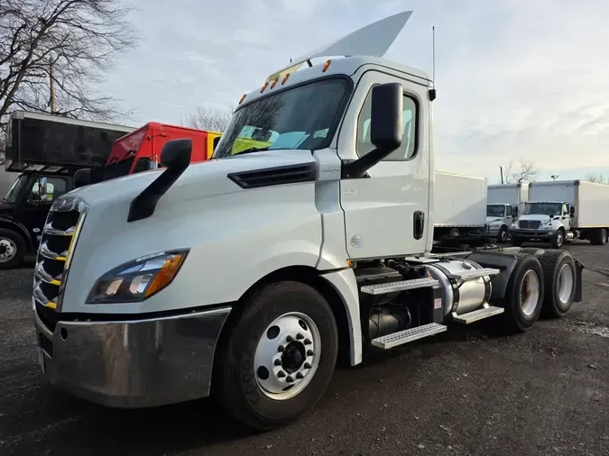 2019 FREIGHTLINER/MERCEDES NEW CASCADIA PX1266486c347a6d58c375d4315d927e2f30fde