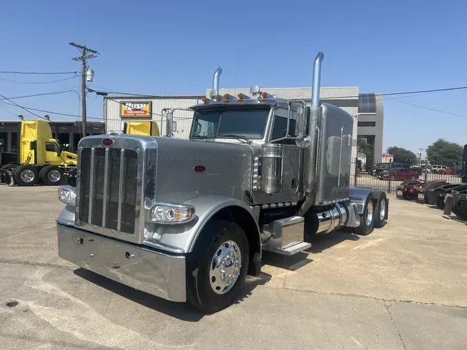 2021 Peterbilt 389