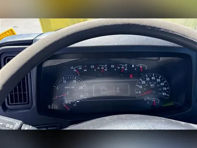 2018 INTERNATIONAL RH613