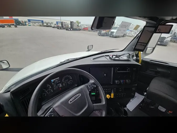 2023 Freightliner Cascadia 12686c75544be896e2aab475e297c056d70