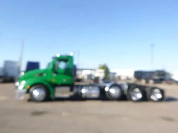 2021 Peterbilt 579
