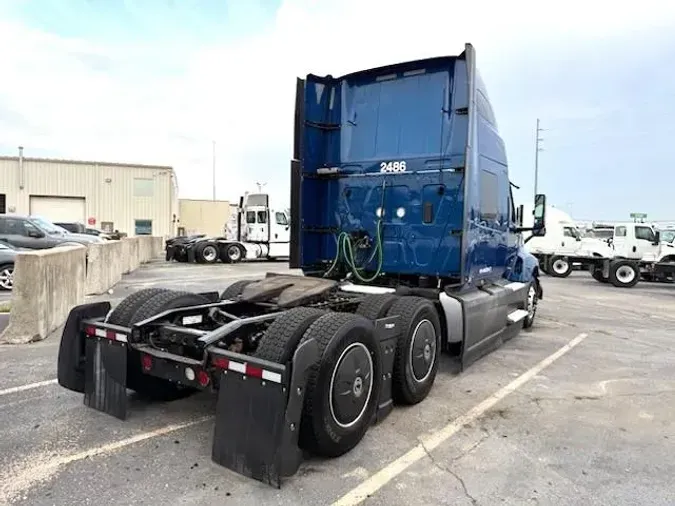 2021 International LT625