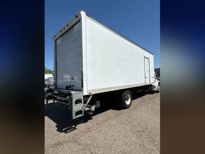 2015 FREIGHTLINER/MERCEDES M2 106