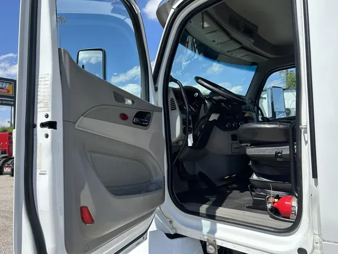 2020 Peterbilt 579
