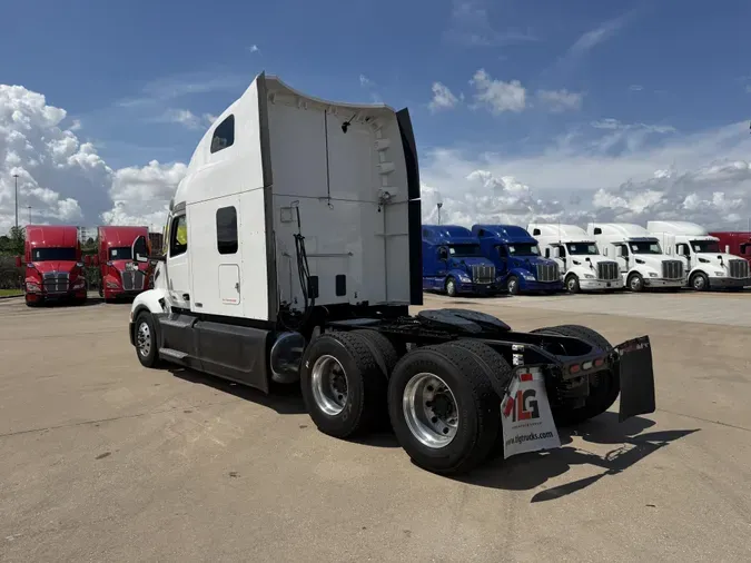 2022 Peterbilt 57986d54924f8dc4ff7f84b40fea7e5638f